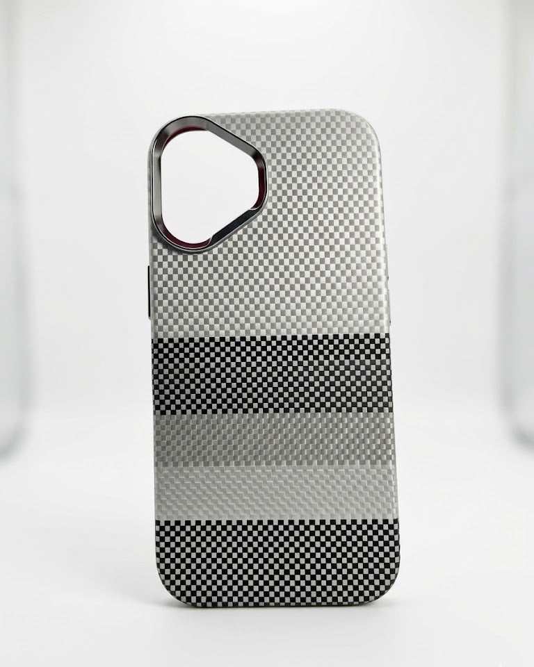 Checkmate Carbon Mag
